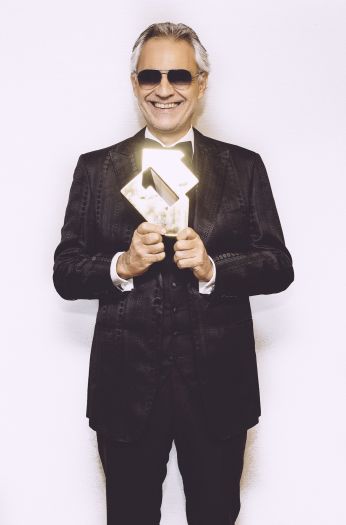 Andrea Bocelli with his Official Number 1 Album Award for Si (credit: Luca Rossetti)